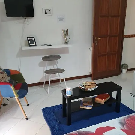 Alba Bed and Breakfast *