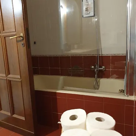 Bed and Breakfast Alba *