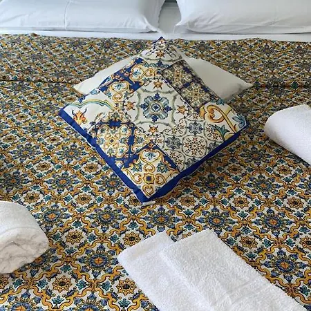 Alba Bed and Breakfast *